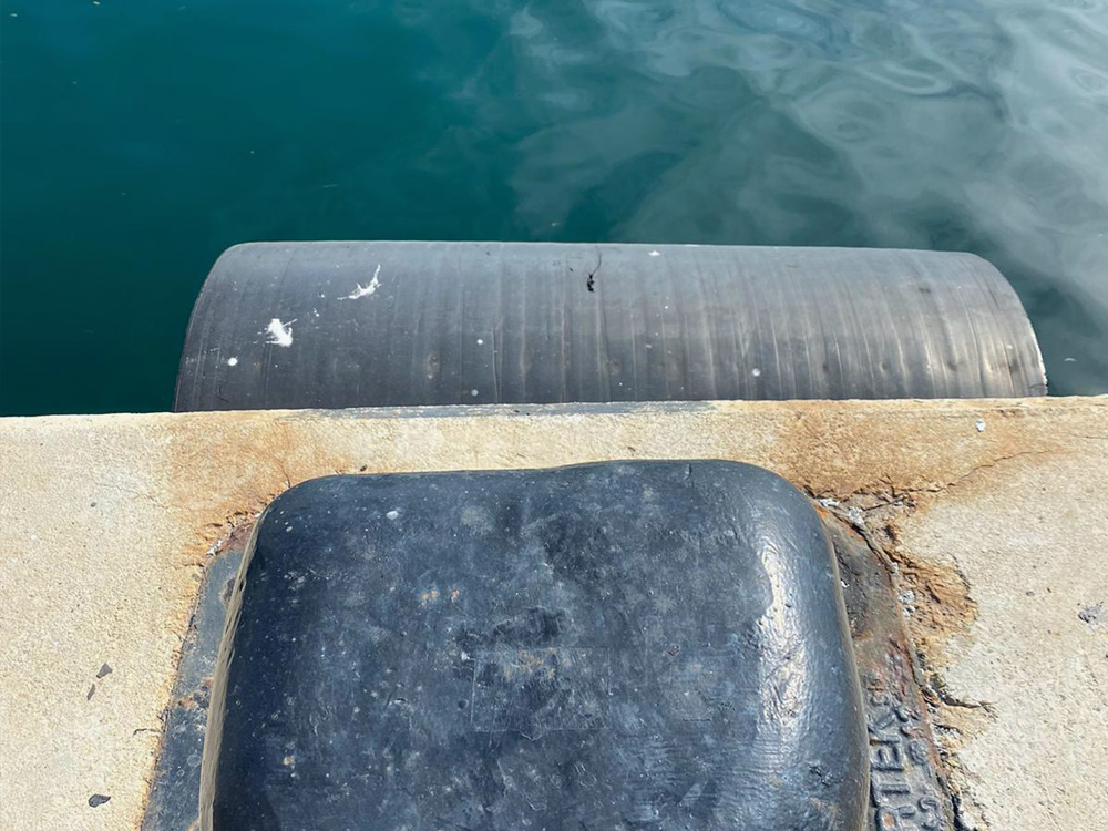 img Productos Especializados para Defensas de Muelles y Barcos